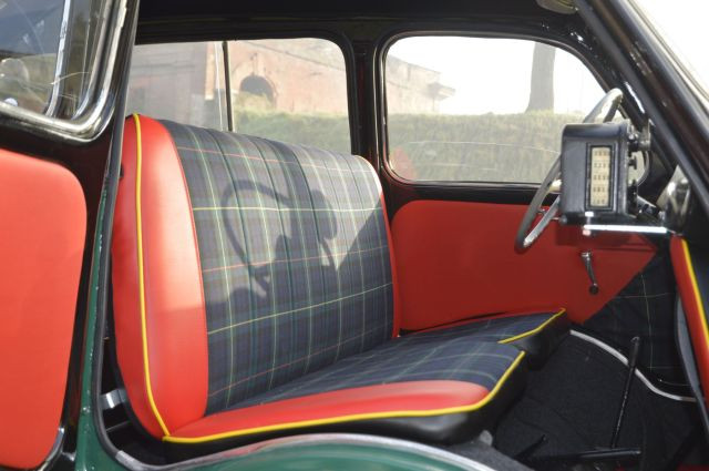 1956 Fiat Multipla taxi No reserve Titre de circulation italienChâssis n° 006488- Véritable version Taxi, rare et originale- Belle prés