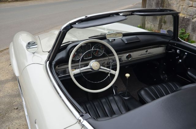 1957 Mercedes Benz 300 SL Roadster avec hard-top