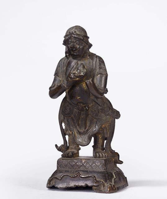 STATUETTE DE GARDIEN EN BRONZE, CHINE, DYNASTIE MING, XVIIe SIÈCLE