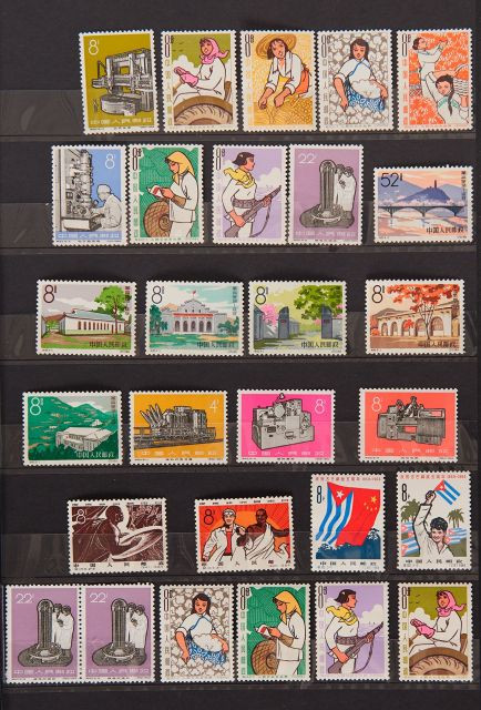 Chine - Timbres-poste neufs, sans charnières, émis entre 1964 et 1966, avec diverses valeurs Cote Y. et T. supérieure à 3700 €