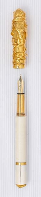 Michel AUDIARD, Rare stylo plume édition limitée sortie en 2000. Ce modèle est une épreuve d'artiste. Capuchon et extrémité du corps...