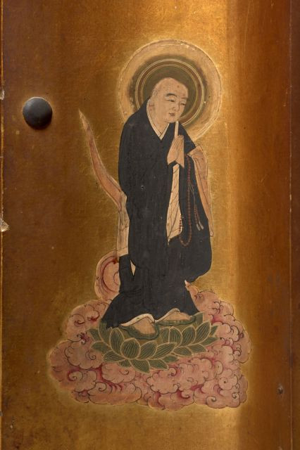 AUTEL PORTATIF EN BOIS LAQUÉ ET DORÉ, BUTSUDAN, JAPON, ÉPOQUE EDO, XIXe SIÈCLE