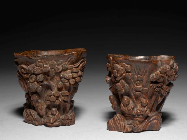 DEUX PETITES COUPES EN BOIS SCULPTÉ, CHINE, DYNASTIE QING, XIXe SIÈCLE