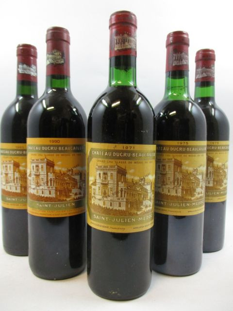5 bouteilles 1 bt : CHÂTEAU DUCRU BEAUCAILLOU 1990 2è Saint Julien