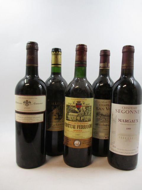 12 bouteilles 1 bt : CHÂTEAU JEAN VOISIN 1995 CG Saint Emilion