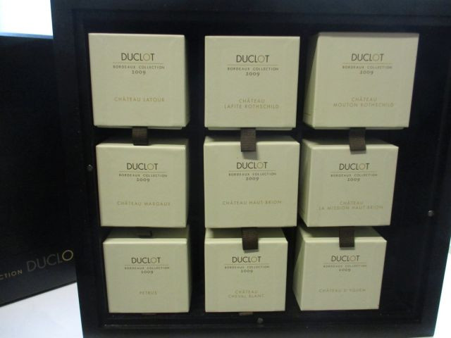 9 bouteilles CAISSE DUCLOT COLLECTION :