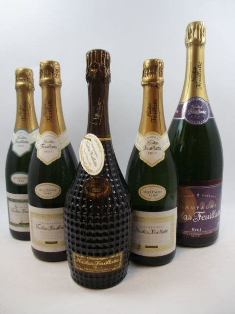 5 flacons 1 mag : CHAMPAGNE NICOLAS FEUILLATTE 1er cru Réserve Particulière Etui d'origine