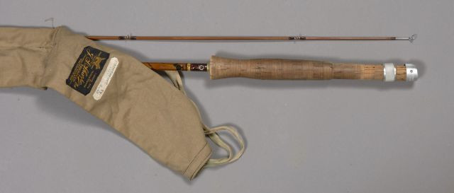 BELLE CANNE A MOUCHE bambou refendu imprégné, Sharpe Aberdeen " the Featherweight ". 8' # 4/5. Etat neuf.