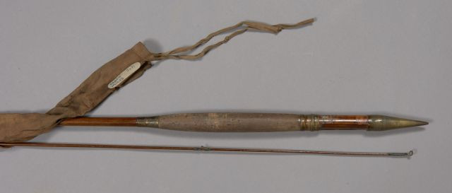 13 + 14 BELLE CANNE A MOUCHE greenhart Ogden. 2 brins. 12'2 Système spliced BE. Circa 1900.