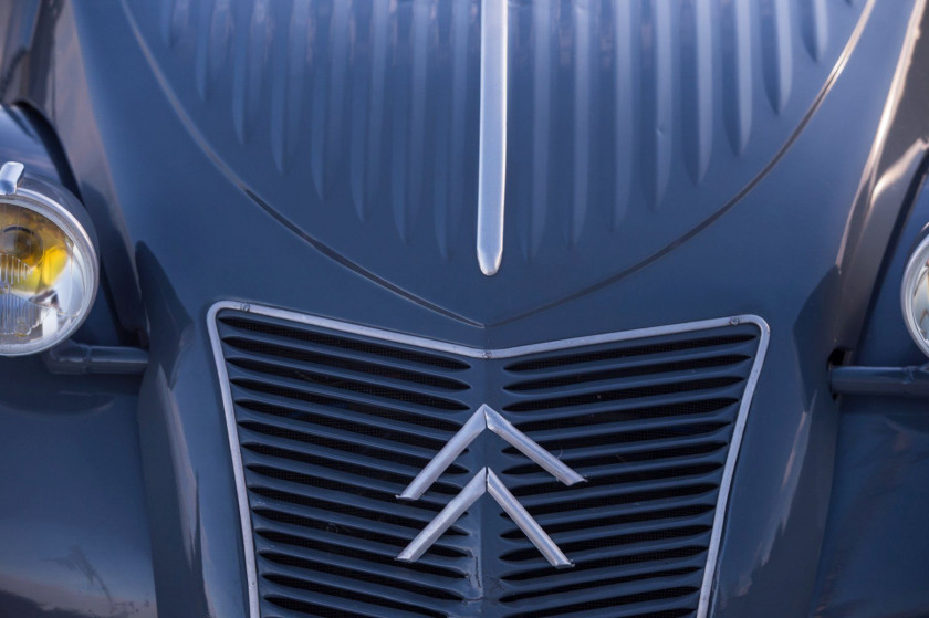 1959 Citroën 2 CV AZ No reserve Carte grise françaiseChâssis n° 1080070- Collection Trigano- Version ancienne- Exemplaire restauré- Myt