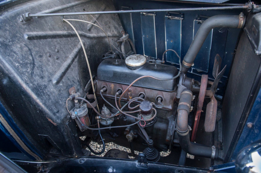 1936 Citroën Rosalie 11 UA limousine avec séparation  No reserve