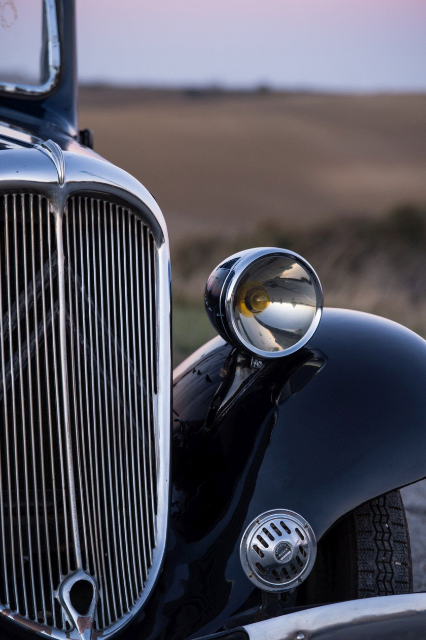 1936 Citroën Rosalie 11 UA limousine avec séparation  No reserve