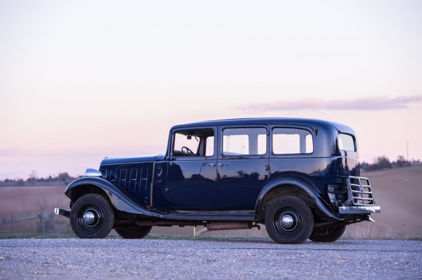 1936 Citroën Rosalie 11 UA limousine avec séparation  No reserve