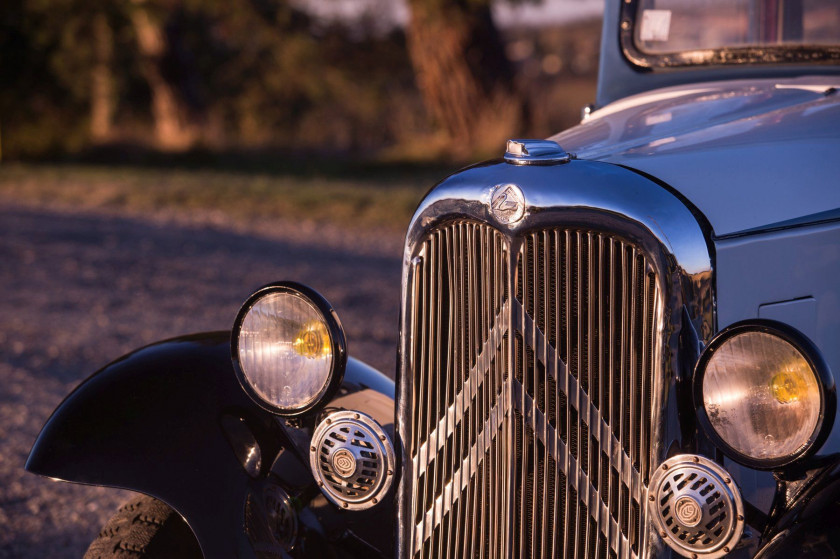 1934 Citroën Rosalie 8A berline commerciale  No reserve