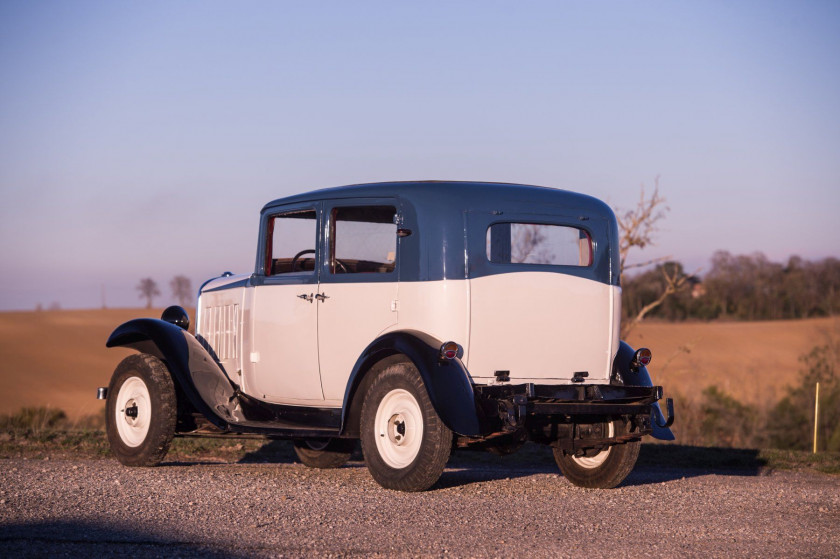 1934 Citroën Rosalie 8A berline commerciale  No reserve