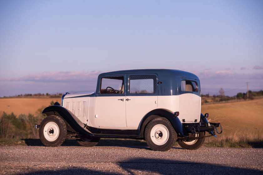 1934 Citroën Rosalie 8A berline commerciale  No reserve