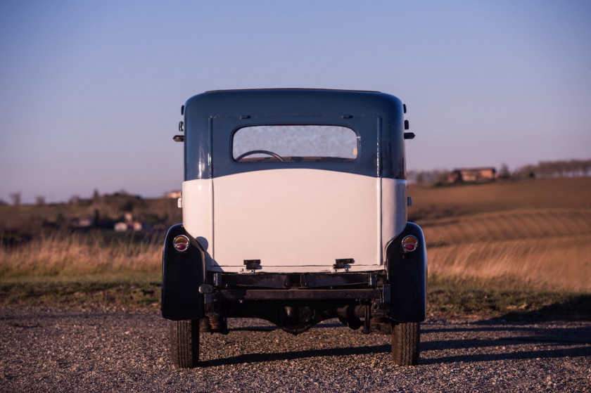 1934 Citroën Rosalie 8A berline commerciale  No reserve