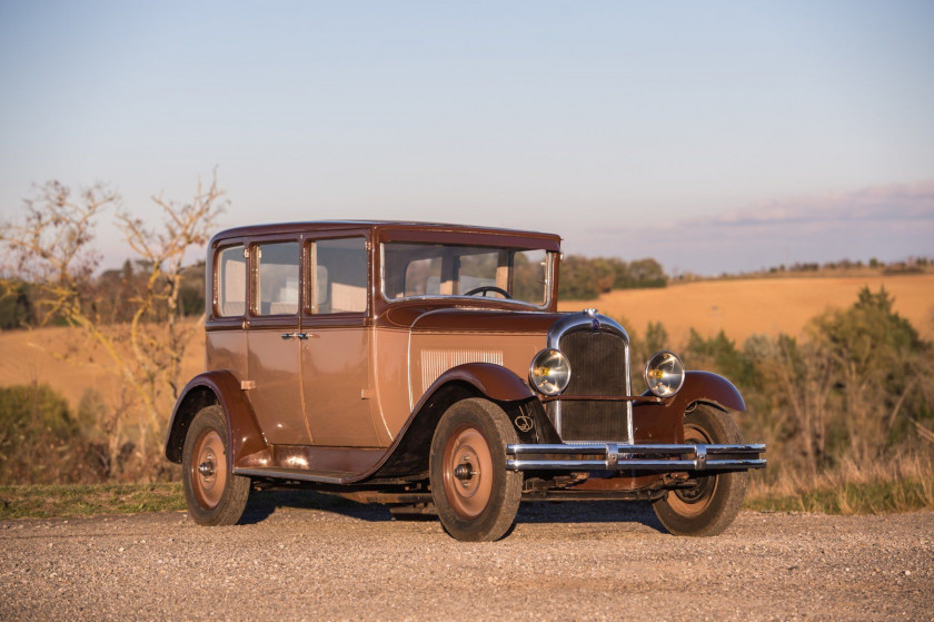 1930 Citroën C6 limousine No reserve Carte grise françaiseChâssis n° 135Moteur n° 25279- Collection Trigano- Version six-cylindres, plu