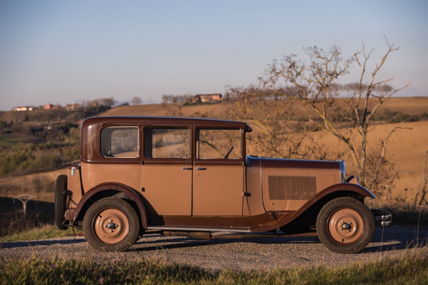 1930 Citroën C6 limousine No reserve Carte grise françaiseChâssis n° 135Moteur n° 25279- Collection Trigano- Version six-cylindres, plu