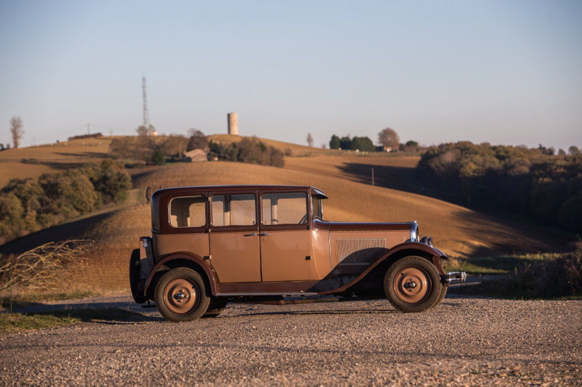 1930 Citroën C6 limousine No reserve Carte grise françaiseChâssis n° 135Moteur n° 25279- Collection Trigano- Version six-cylindres, plu