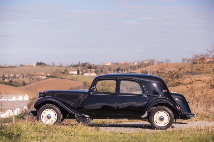 1953 Citroën Traction 11 B berline  No reserve