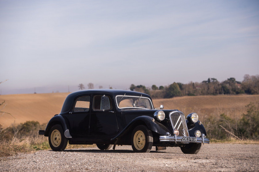 1949 Citroën Traction 15-Six berline  No reserve