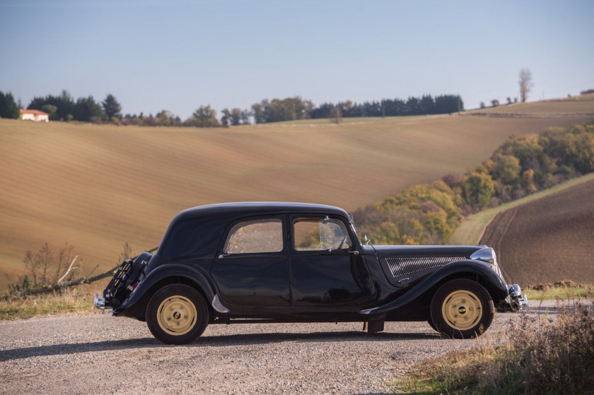 1949 Citroën Traction 15-Six berline  No reserve