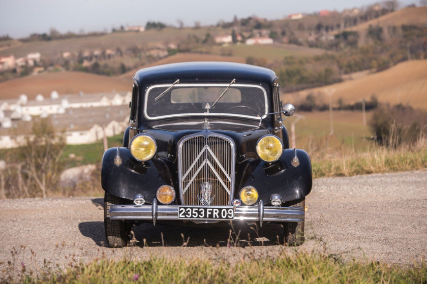 1949 Citroën Traction 15-Six berline  No reserve