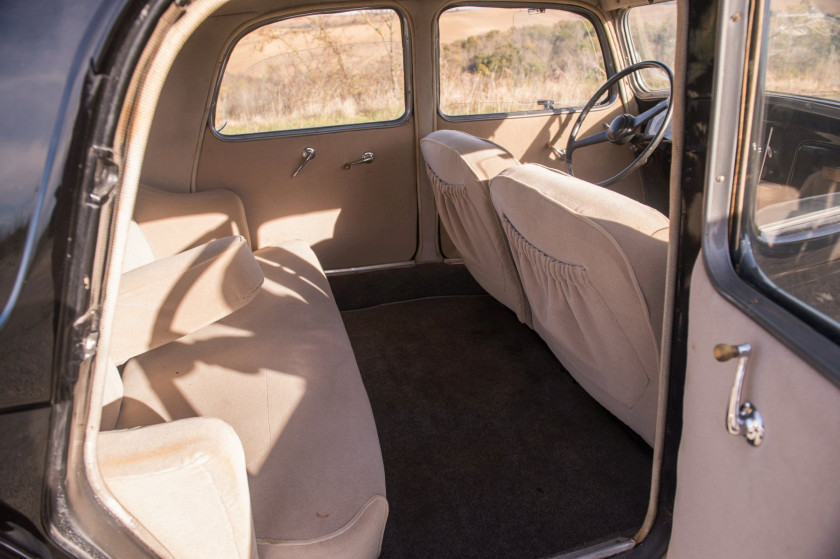 1949 Citroën Traction 15-Six berline  No reserve