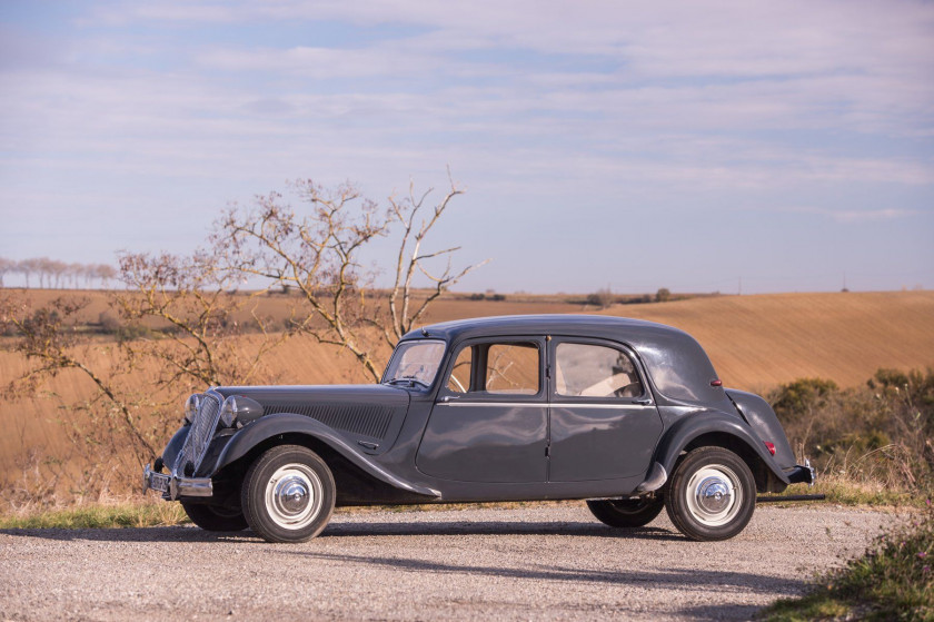 1954 Citroën Traction 15-Six H berline  No reserve