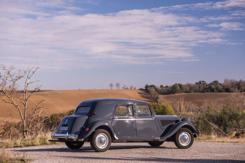 1954 Citroën Traction 15-Six H berline  No reserve