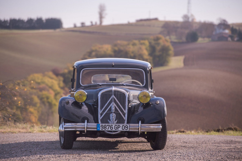 1954 Citroën Traction 15-Six H berline  No reserve