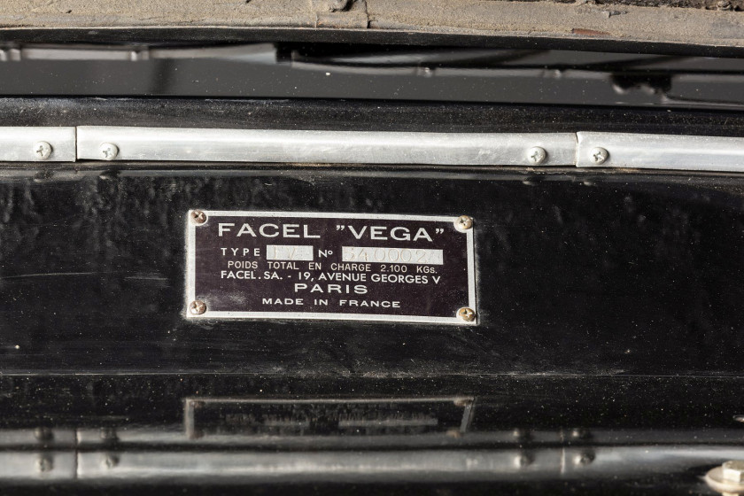 1954 Vega 54 Prototype 'V' par Facel Carte grise françaiseChâssis n° FV-54-0002 - Première Facel Vega jamais produite - Véhicule impo