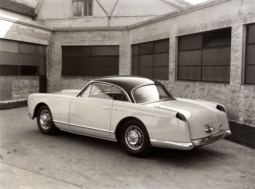 1954 Vega 54 Prototype 'V' par Facel Carte grise françaiseChâssis n° FV-54-0002 - Première Facel Vega jamais produite - Véhicule impo