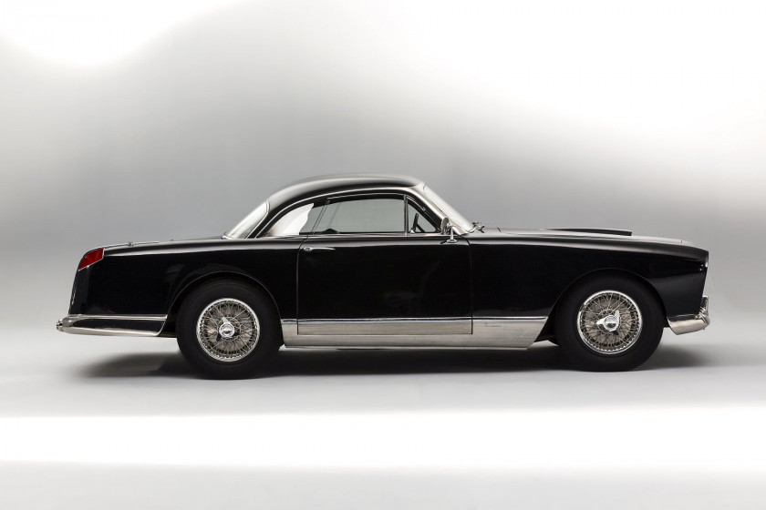 1954 Vega 54 Prototype 'V' par Facel Carte grise françaiseChâssis n° FV-54-0002 - Première Facel Vega jamais produite - Véhicule impo