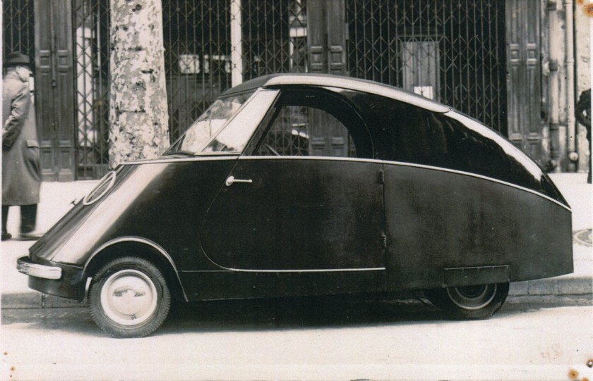 1941 Pierre Faure Type PFA Biplace électrique, version luxe  No reserve