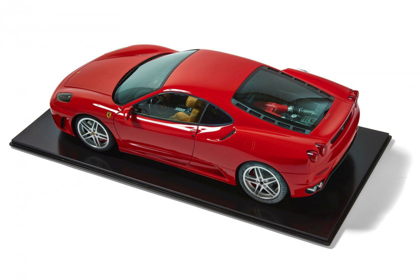 FERRARI F430  Par Sports Models, à l'échelle 1/5ème