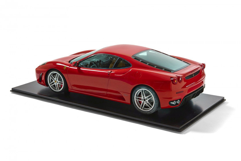 FERRARI F430  Par Sports Models, à l'échelle 1/5ème