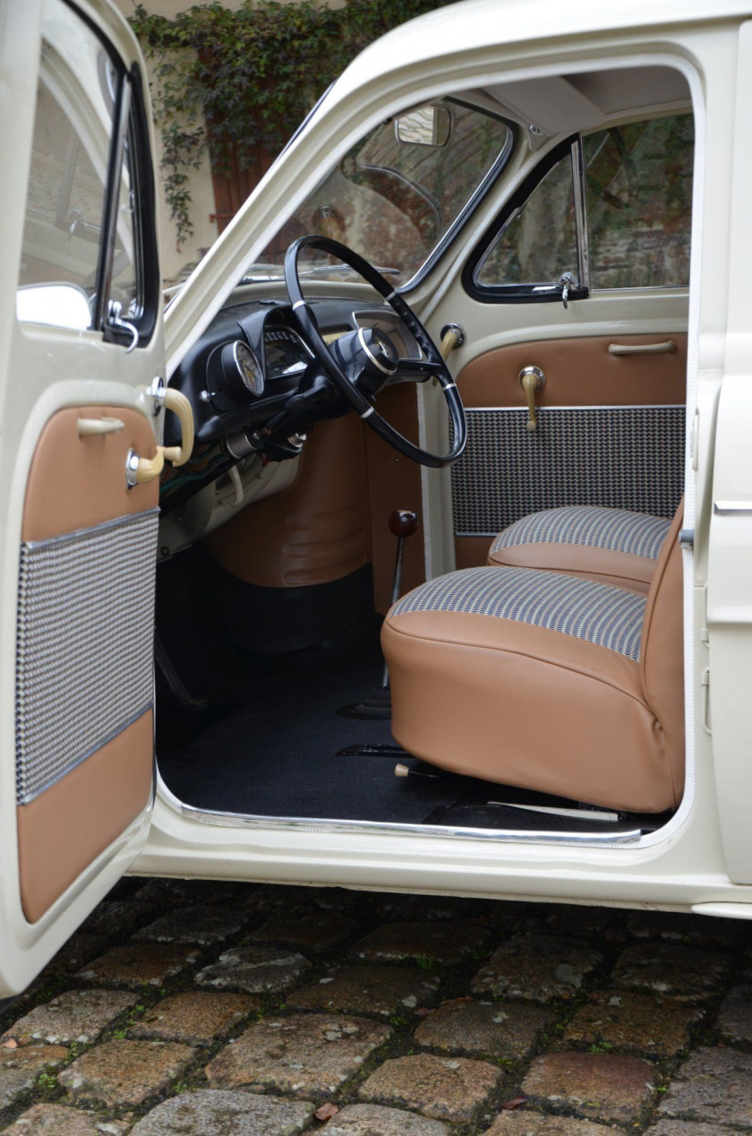 1963 Renault Dauphine 1093  No reserve