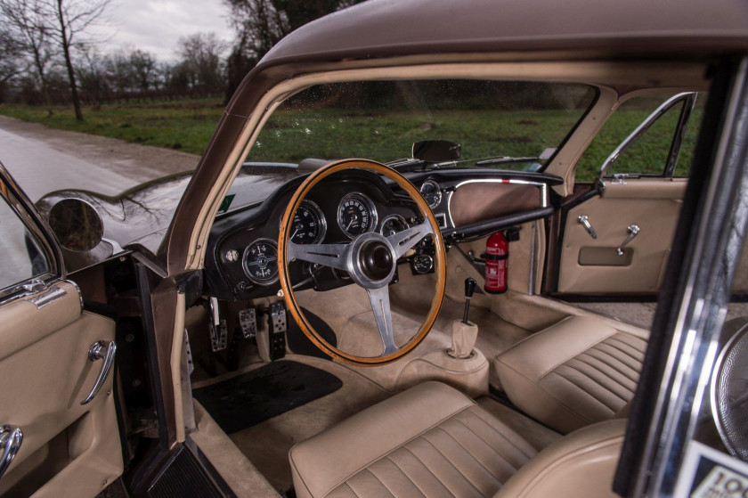 1957 Aston Martin DB2/4 MkIII coupé