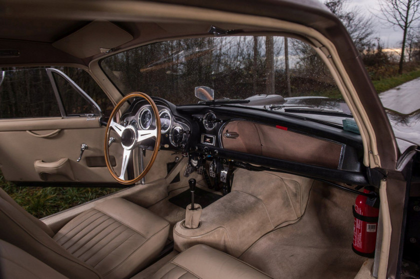 1957 Aston Martin DB2/4 MkIII coupé