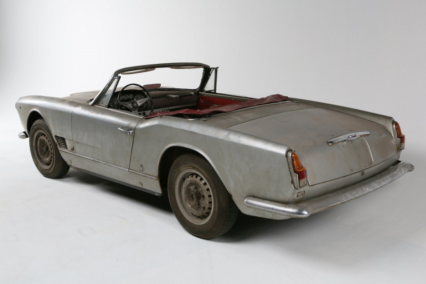 1960 Maserati 3500 GT Vignale Spyder " Capot Long "