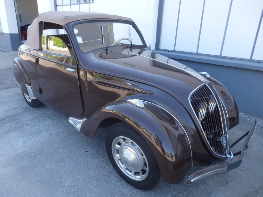 1939 Peugeot 202 Cabriolet No reserve Carte grise françaiseChâssis n°853981- Rare version cabriolet- Bel état de présentation- Peugeot,