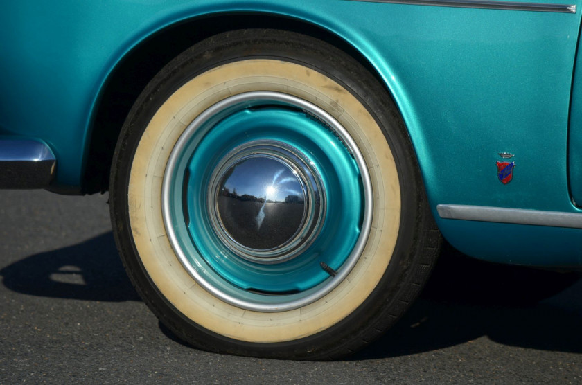 1953 Renault Frégate Ondine Cabriolet par Ghia  No reserve