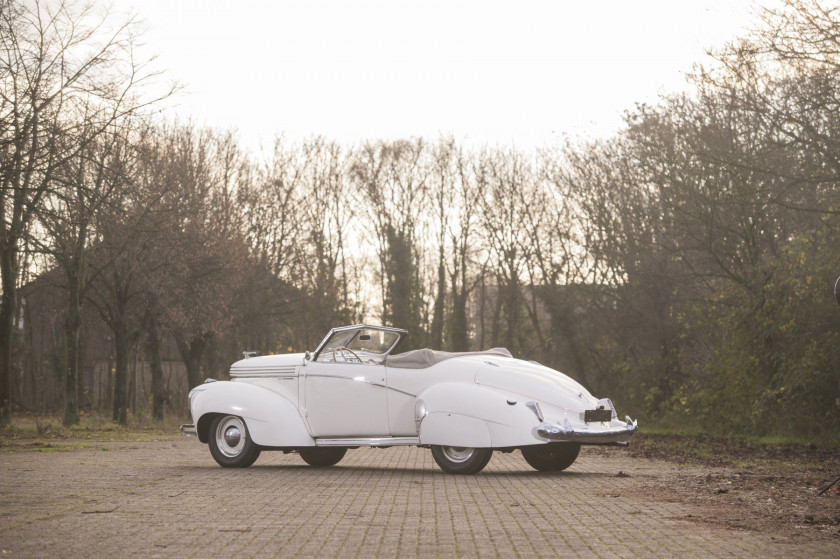 1939 Graham Paige Type 97 supercharged cabriolet Pourtout Carte grise françaiseChâssis n° 501 450- Histoire particulière, carrosserie P