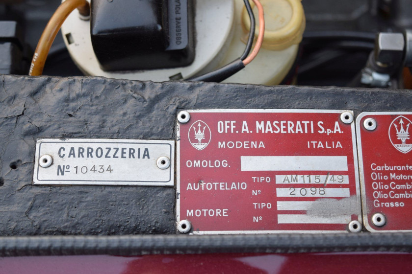 1971 Maserati Ghibli 4,9LSSCarte grise françaiseChâssis n° AM115/49/2098Moteur n° AM 115/49/2098- Origine française- Ligne magistrale,