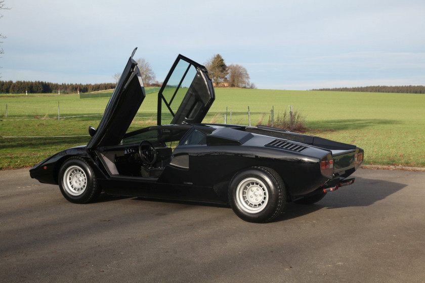 1975 Lamborghini Countach LP 400 coupé "Periscopio"