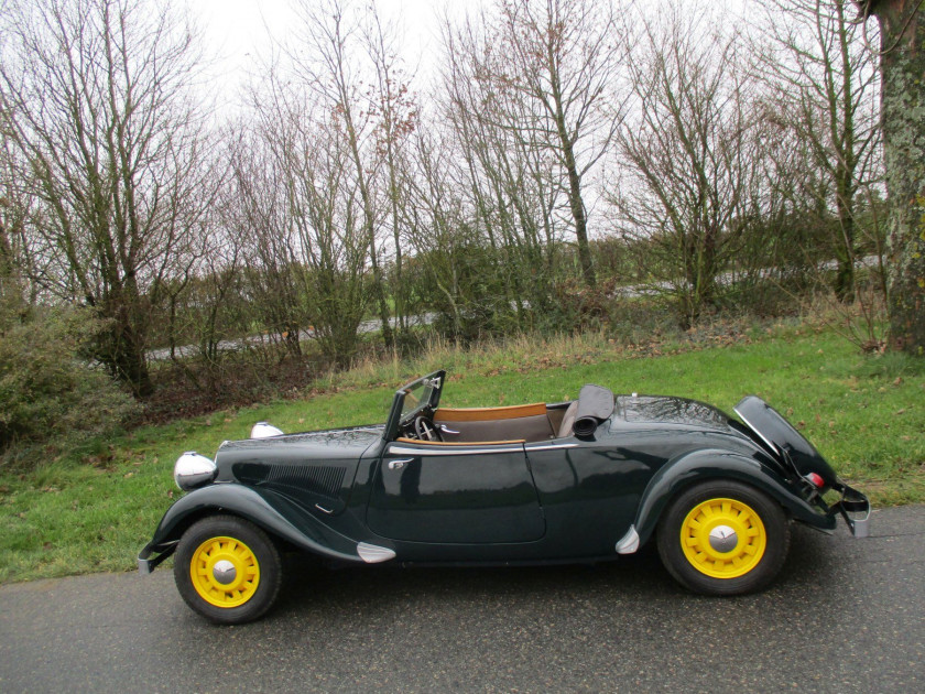 CITROEN TRACTION AVANT ROADSTER 15/6  Fabrication Erick de Pauw - circa 1990 - Edition limitée à 6 exemplaires