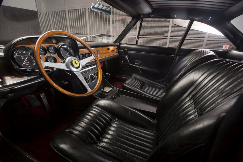 1968 Ferrari 330 GTC No reserve Carte grise françaiseChâssis n° 11589Moteur n°11589- Même propriétaire depuis 23 ans- Avant-dernière 33