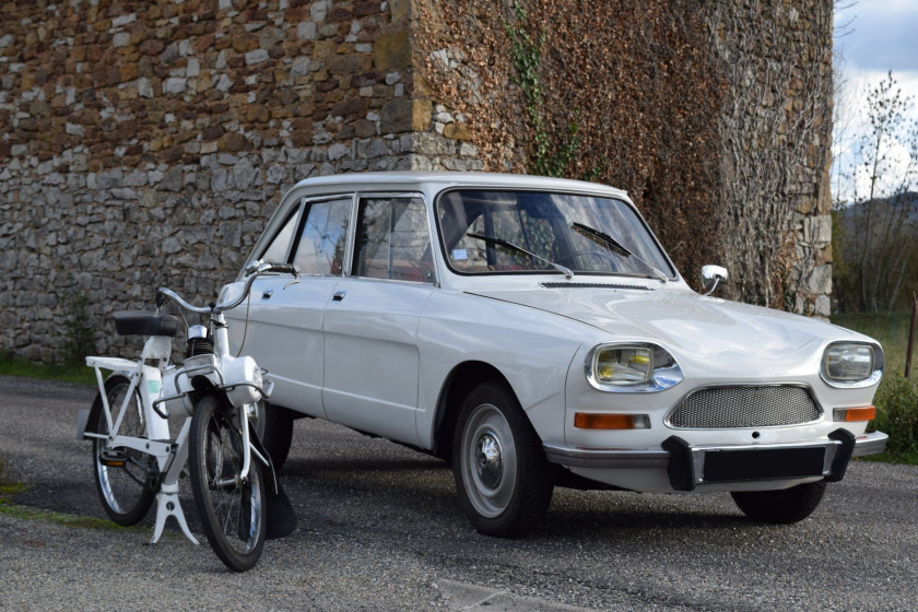 1969 Citroën Ami 8 Berline et un Solex No reserve Carte grise française- Deux véhicules pour le prix d'un !- Bel état de présentation e